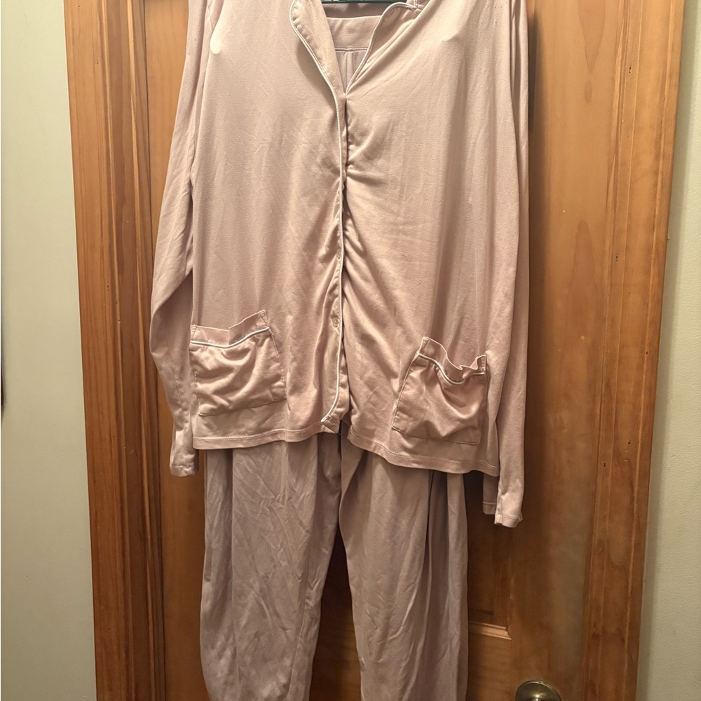 Wonderly Blush Satin Pajama Set